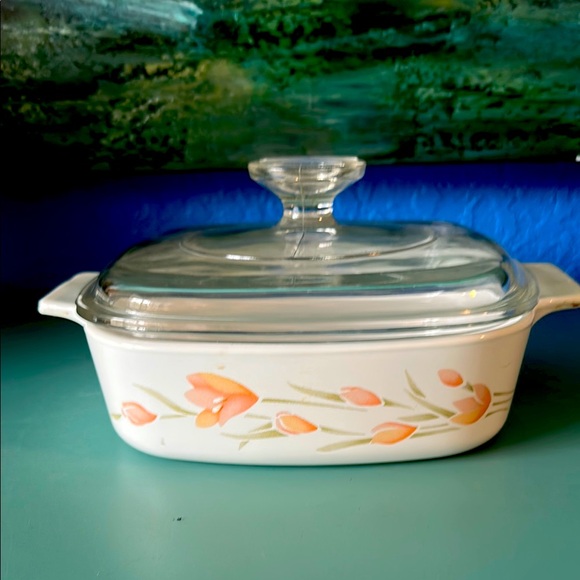 #1 Litre Peach Floral Corningware Covered Casserole - Picture 1 of 8